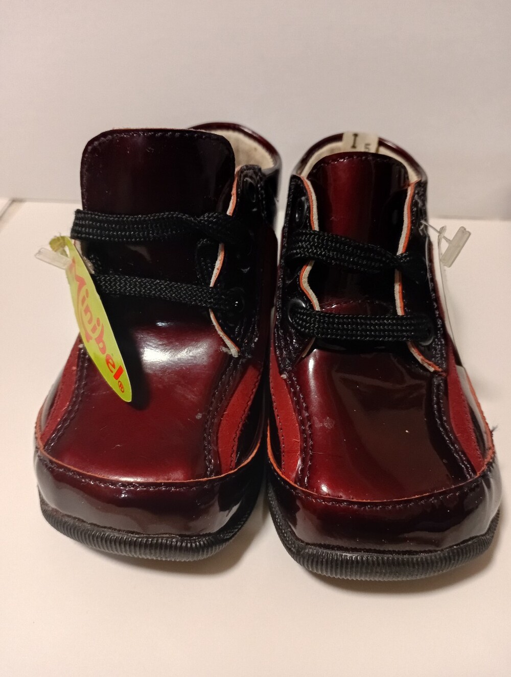 Kids Burgundy Patent Lace-Up Shoes by Minibel Burgundy